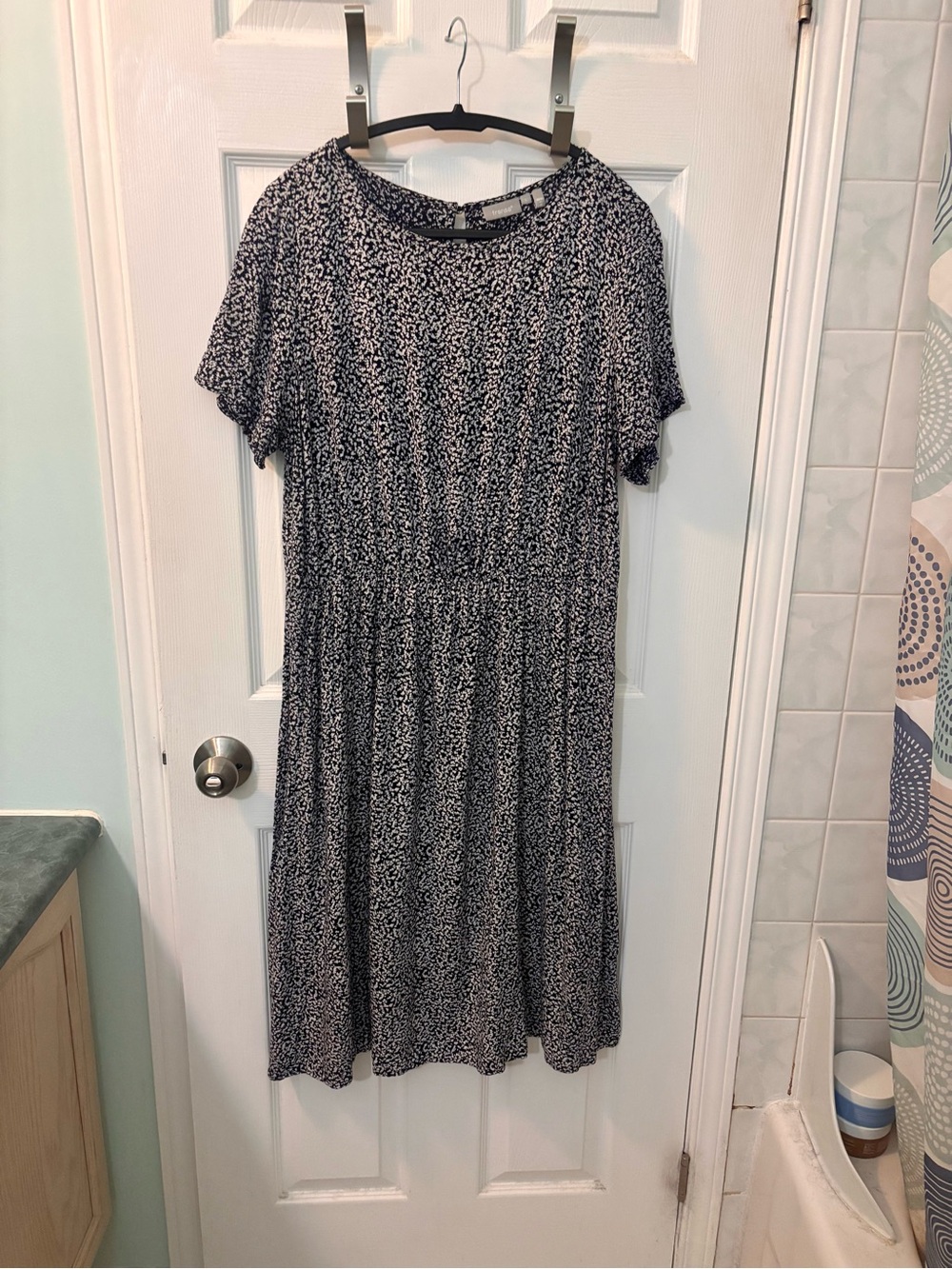Women's Navy and White Printed Short-Sleeve Midi Dress
